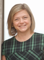 Headshot of Sandy Dauphinais Carlson