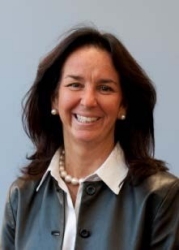 Headshot of Patty Esposito ’80 CLAS
