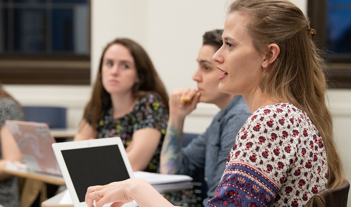 Graduate Counseling students engaged in class discussion Graduate Counseling students engaged in class discussion