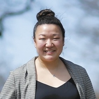 Headshot of Lauren Sem