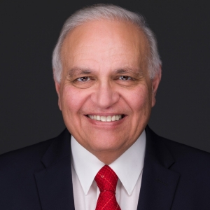 headshot of moeness amin