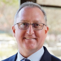 Mike Jones, VSB '93, MBA '04